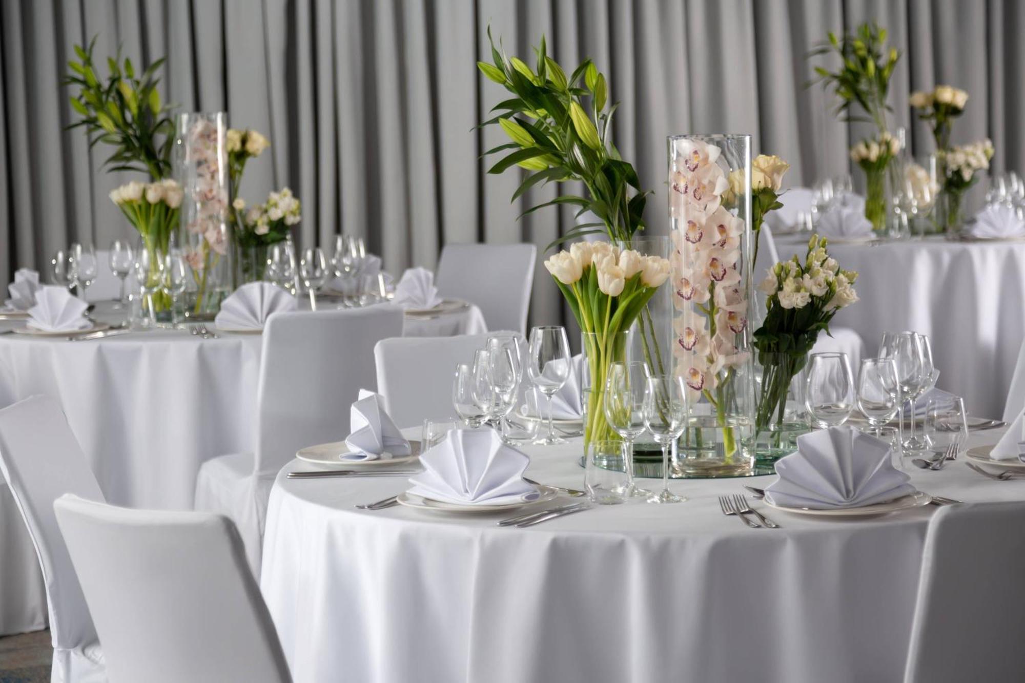Courtyard By Marriott Bucharest Floreasca Kültér fotó