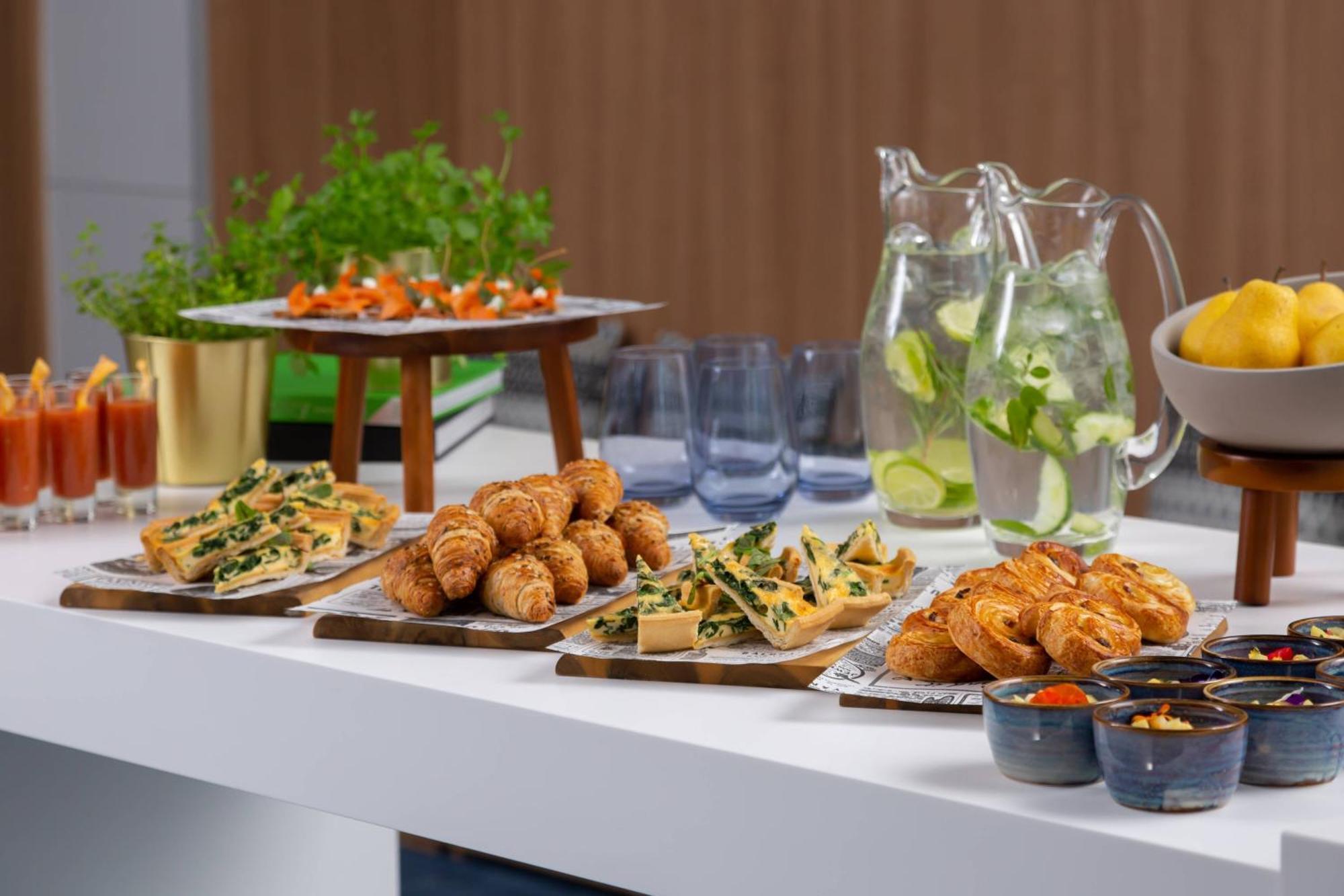 Courtyard By Marriott Bucharest Floreasca Kültér fotó