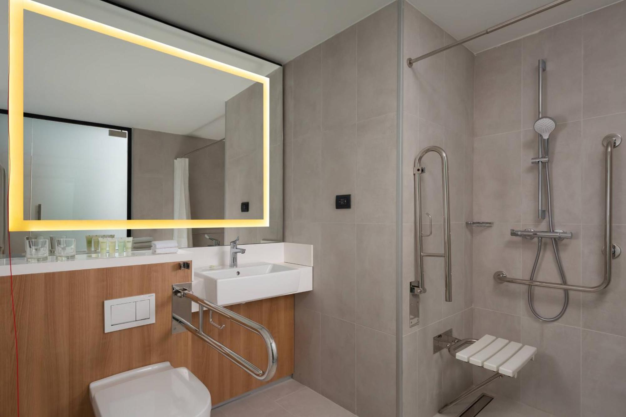 Courtyard By Marriott Bucharest Floreasca Kültér fotó