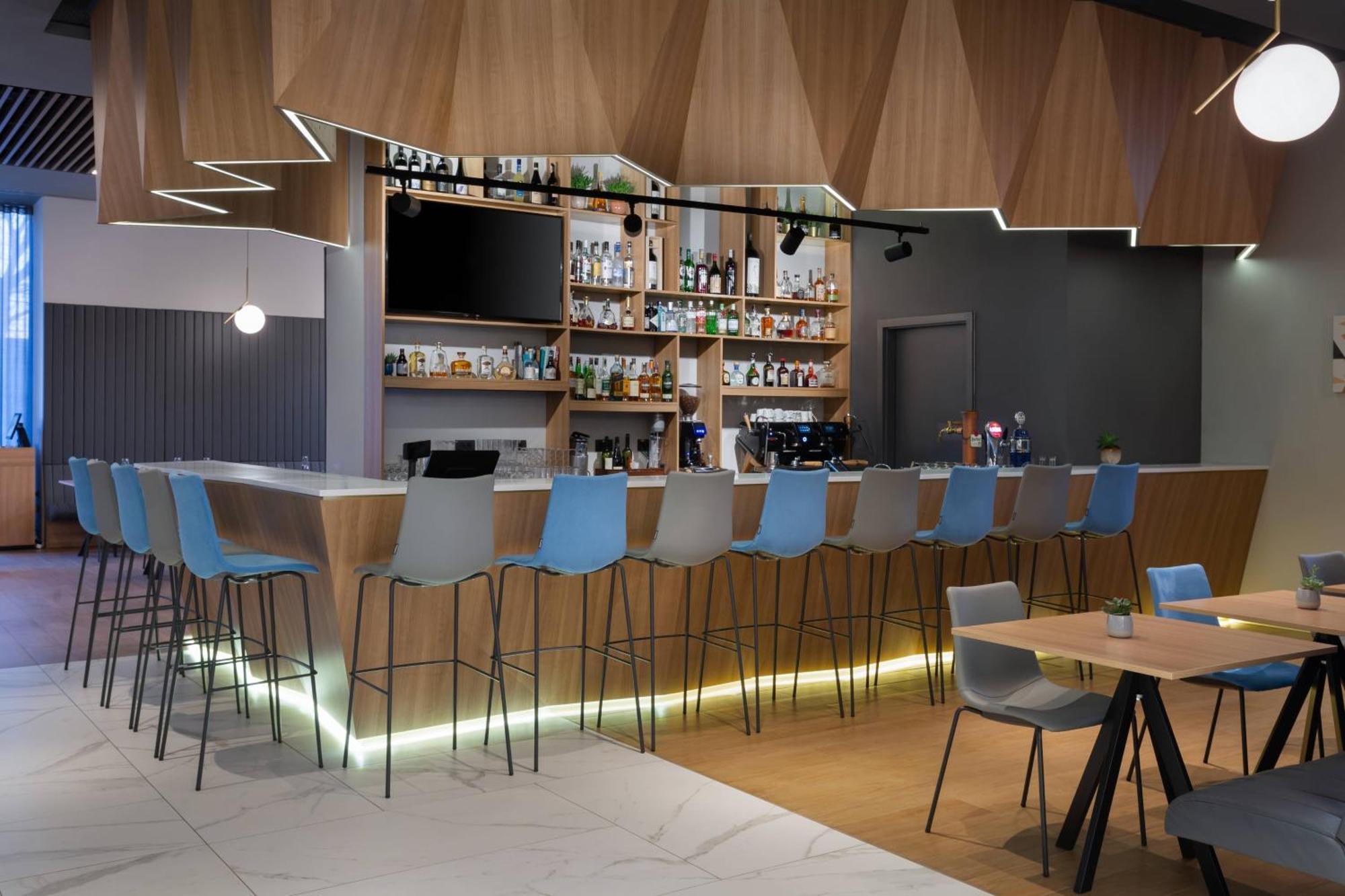 Courtyard By Marriott Bucharest Floreasca Kültér fotó